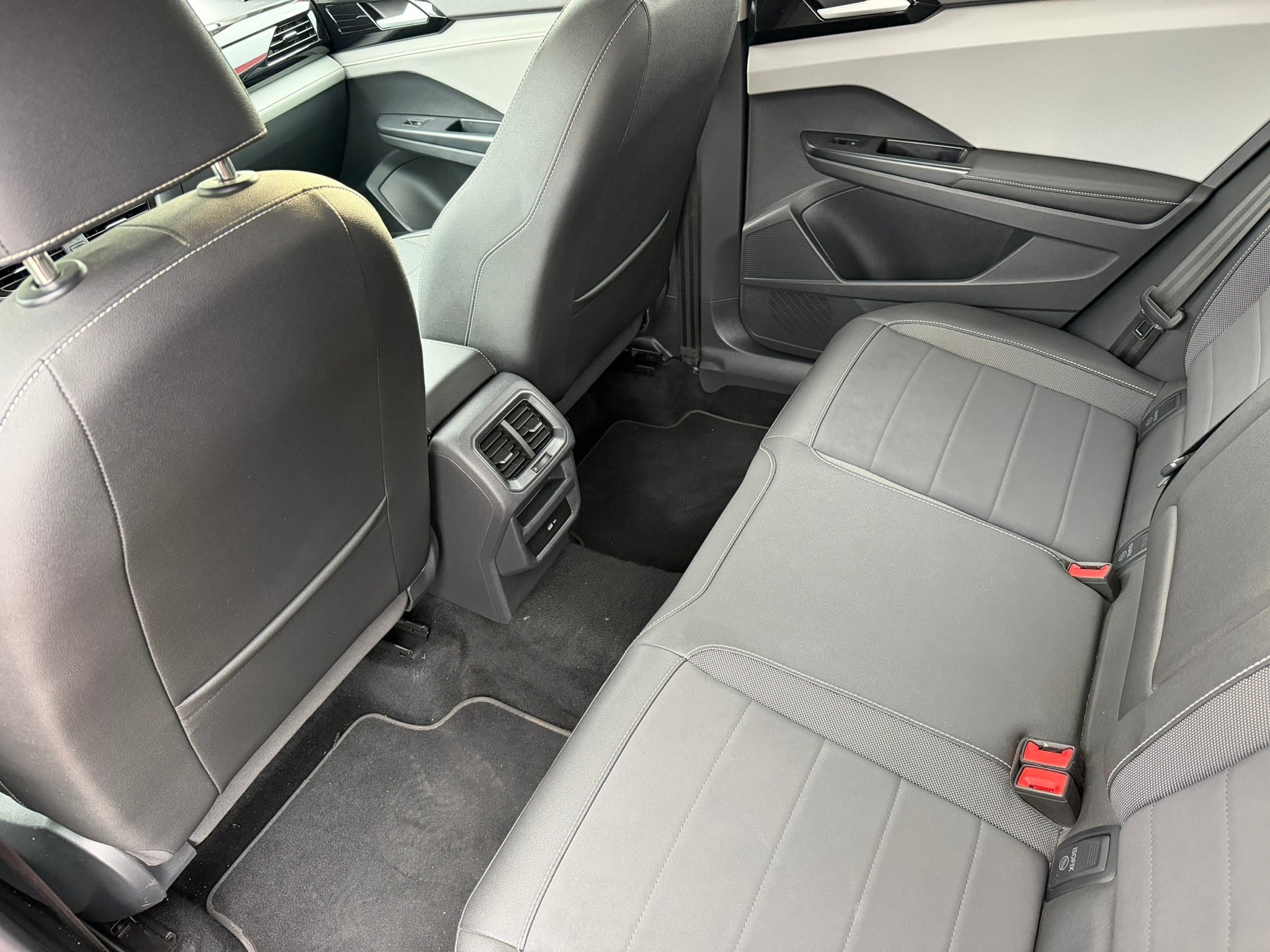 2024 Volkswagen Taos COMFORTLINE, L4, 1.4T, 150 CP, 5 PUERTAS, AUT