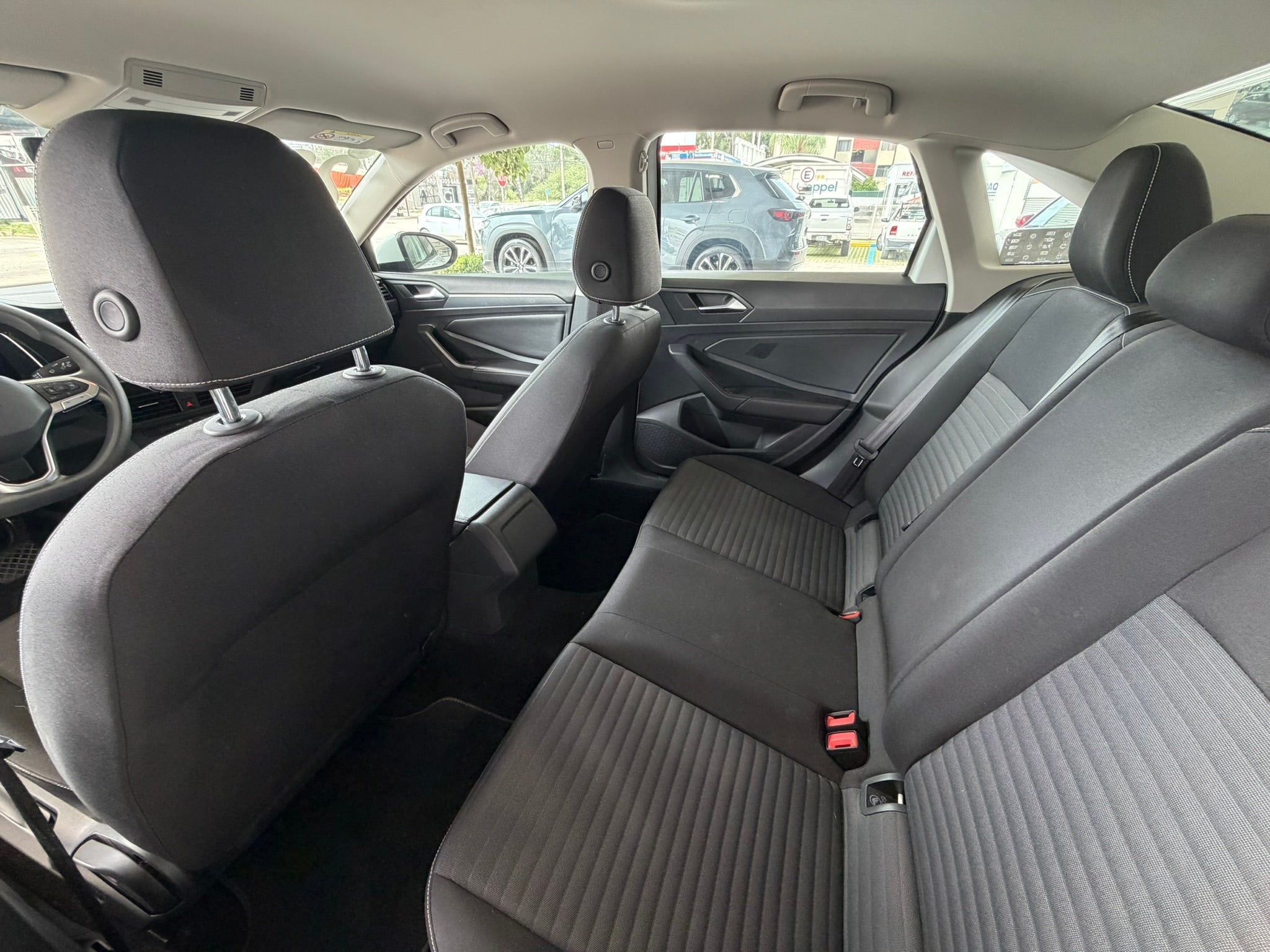 2023 Volkswagen Jetta COMFORTLINE L4 1.4T 150 CP 4 PUERTAS AUT BA AA