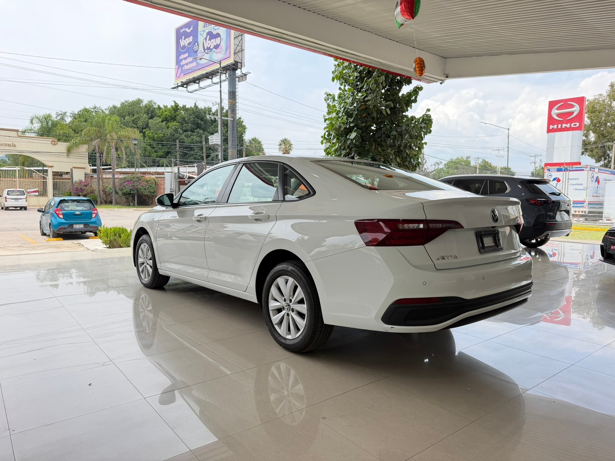 2023 Volkswagen Jetta COMFORTLINE L4 1.4T 150 CP 4 PUERTAS AUT BA AA