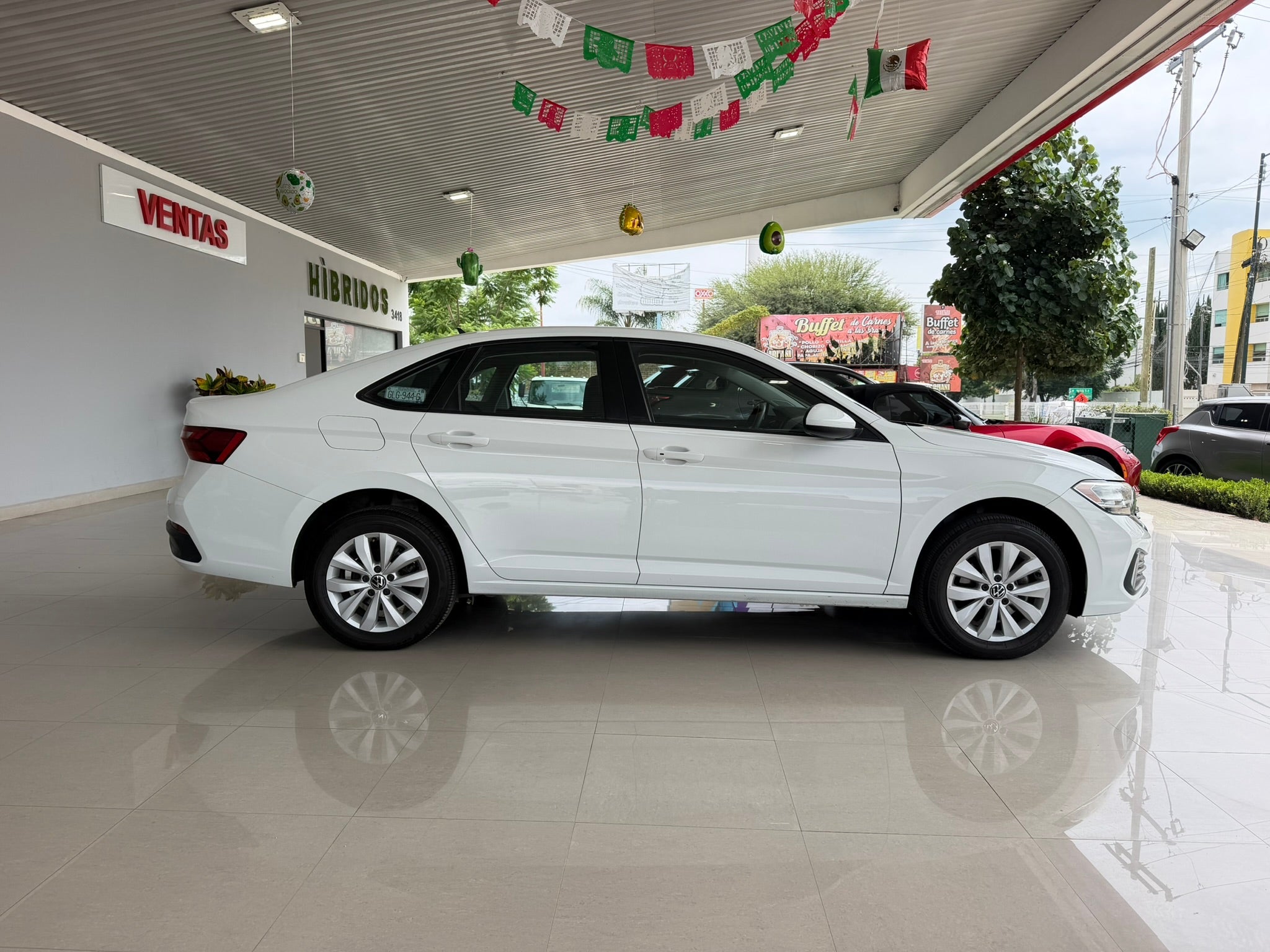 2023 Volkswagen Jetta COMFORTLINE L4 1.4T 150 CP 4 PUERTAS AUT BA AA