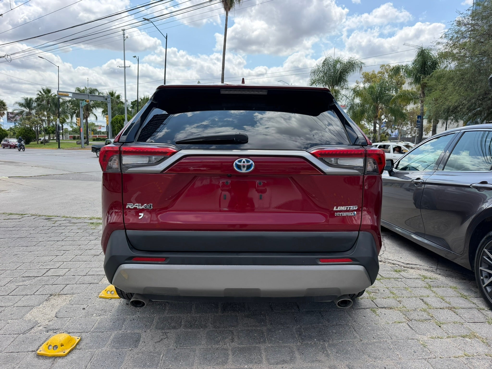 2022 Toyota RAV4 LIMITED, L4, 2.5L, 219 CP, 5 PUERTAS, AUT, FWD, HIBRIDO