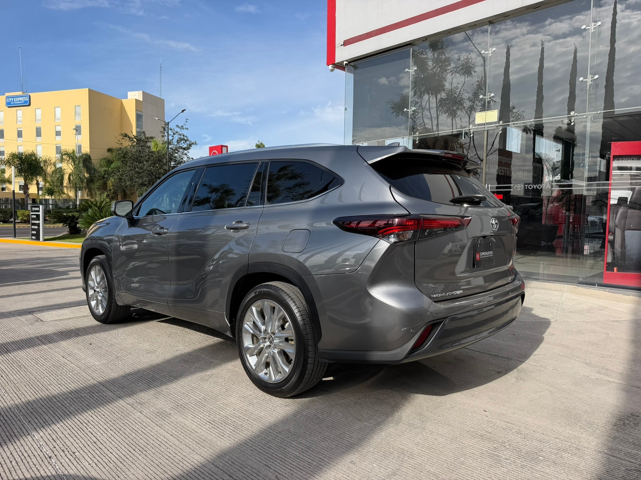 2026 Toyota Highlander LIMITED, L4, 2.5L, 243 CP, 5 PUERTAS, AUT HIBRIDO