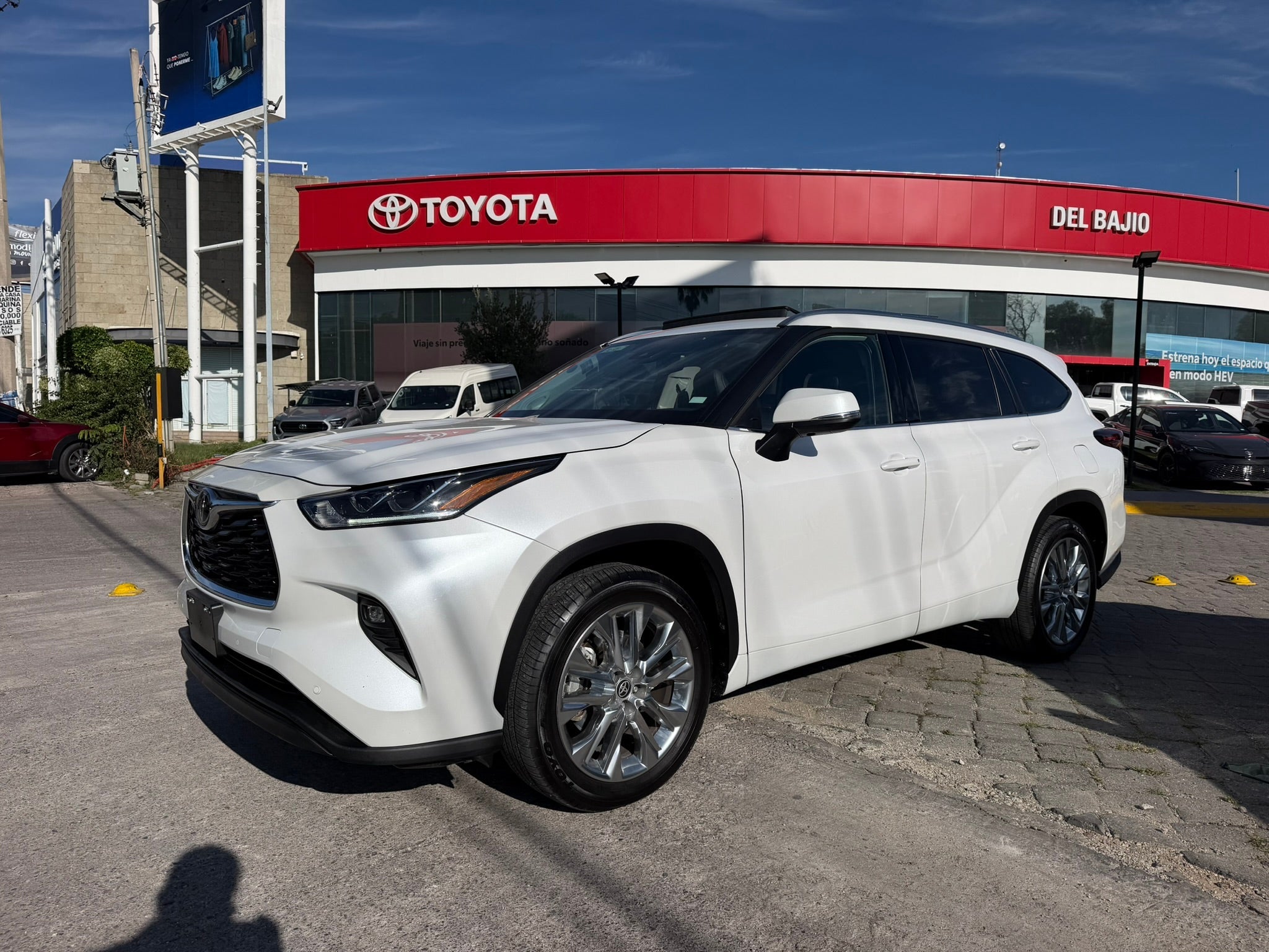 2026 Toyota Highlander LIMITED, L4, 2.5L, 243 CP, 5 PUERTAS, AUT HIBRIDO