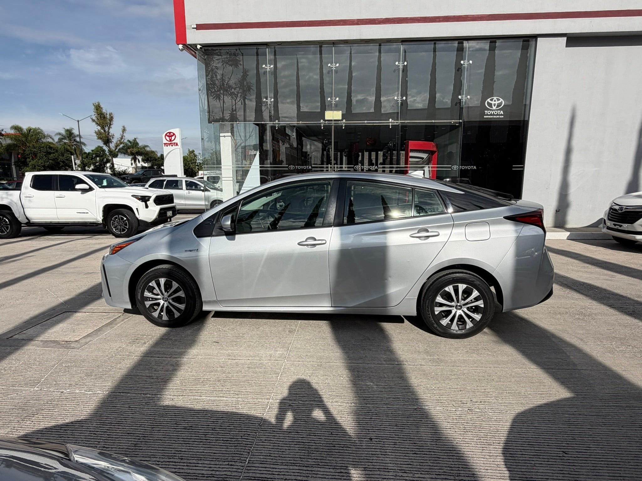 2022 Toyota Prius BASE, L4, 1.8L, 96 CP, 5 PUERTAS, AUT, HIBRIDO