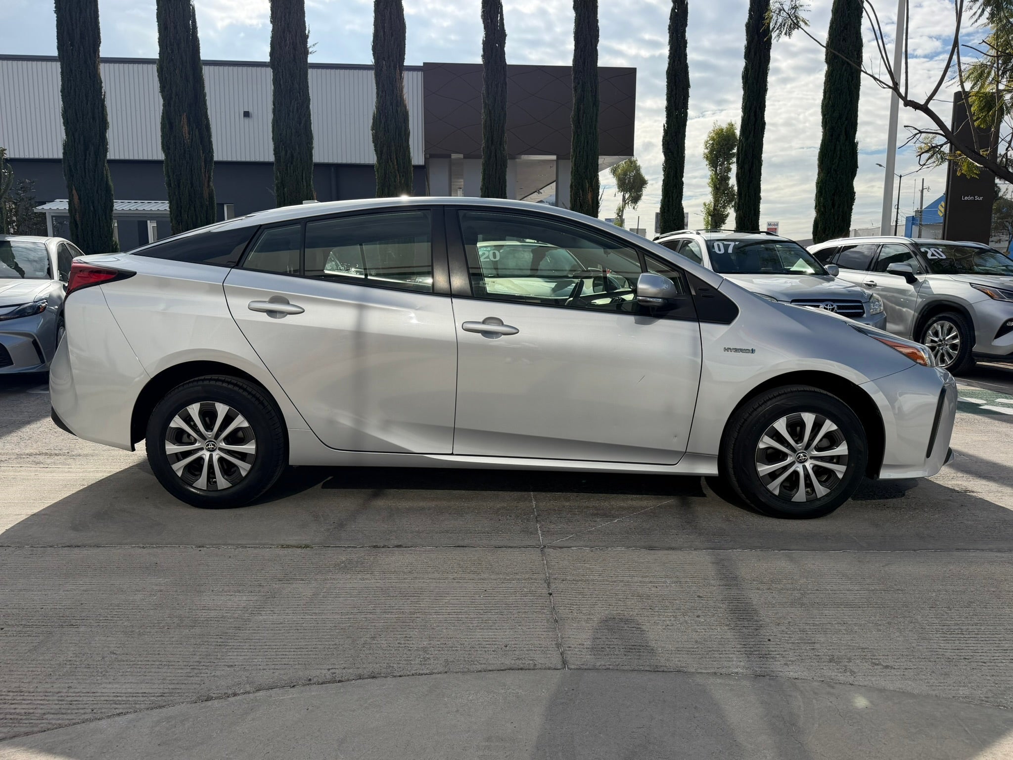 2022 Toyota Prius BASE, L4, 1.8L, 96 CP, 5 PUERTAS, AUT, HIBRIDO