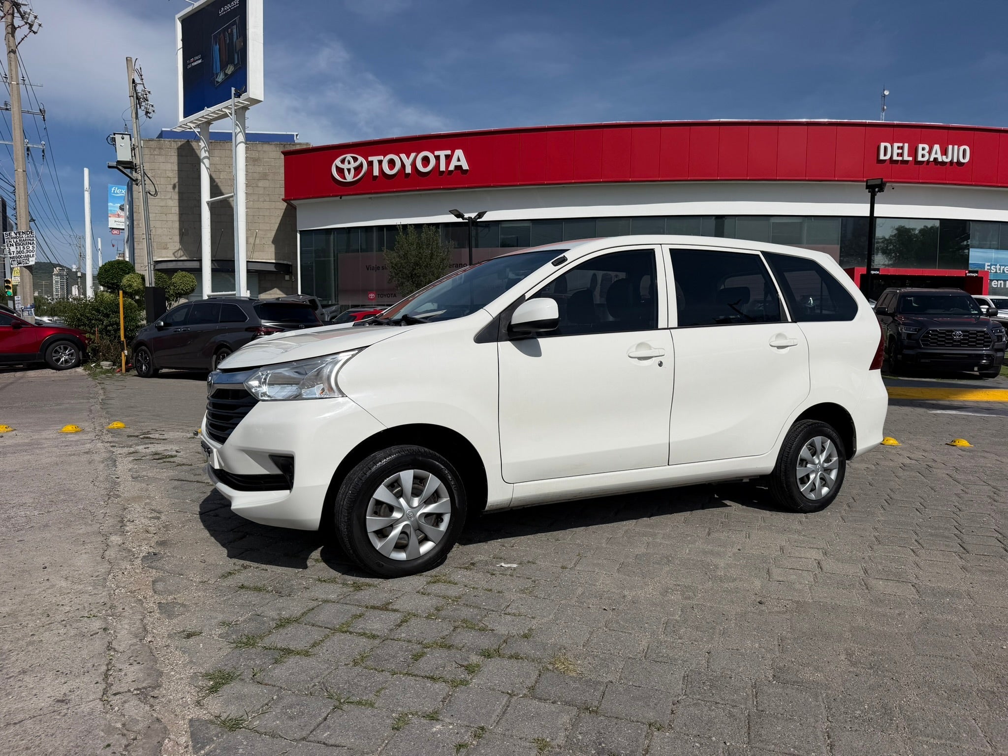 2019 Toyota Avanza LE, L4, 1.5L, 102 CP, 5 PUERTAS, AUT