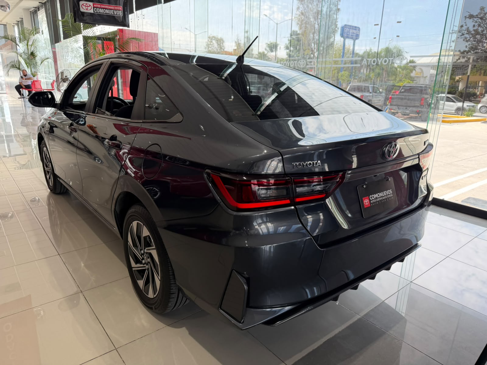 2026 Toyota Yaris Sedán S HEV, L4, 1.5L, 110 CP, 4 PUERTAS,AUT