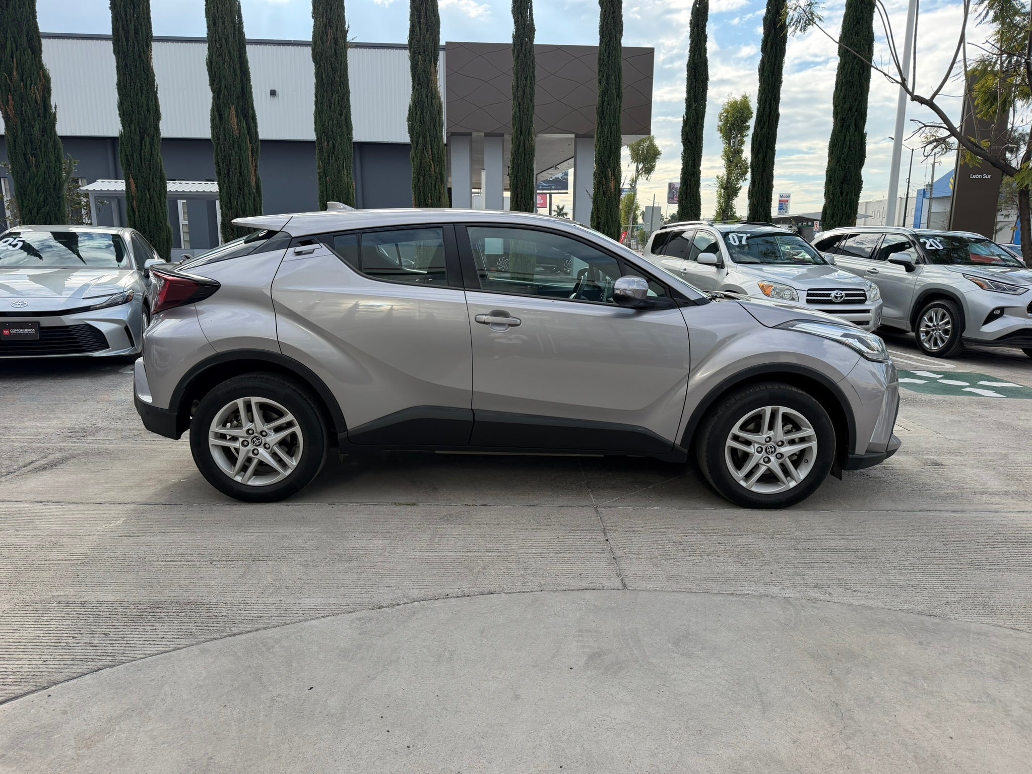 2020 Toyota C-HR BASE, L4, 2.0L, 148 CP, 5 PUERTAS, AUT