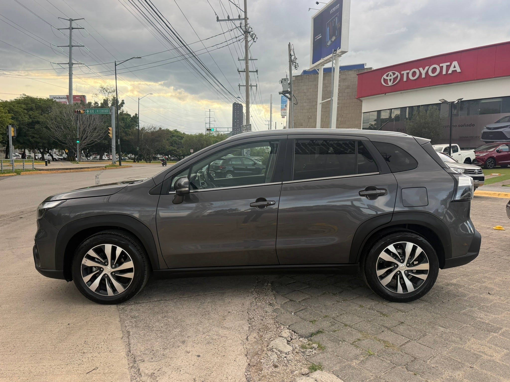 2024 SUZUKI S-Cross BOOSTERJET GLX, 1.4L, 138 HP, 4 CIL, A/T, 5 PUERTAS