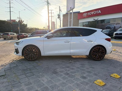 2024 Cupra León 300 CP, 2.0T, 4L,5 PUERTAS, AUT