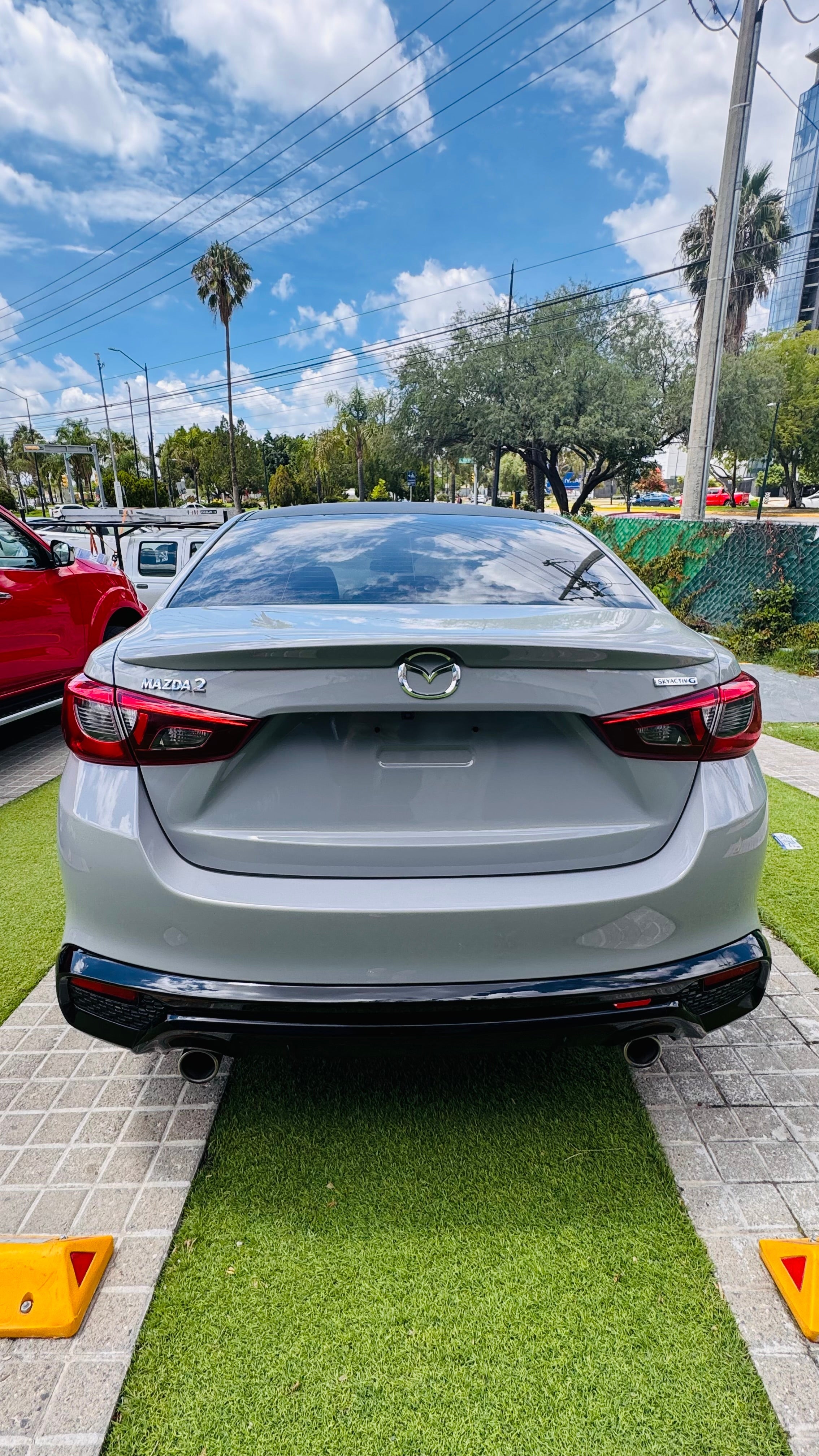 2024 Mazda Mazda2 Hatchback SIGNATURE, L4, 2.0L, 141 CP, 5 PUERTAS, AUT