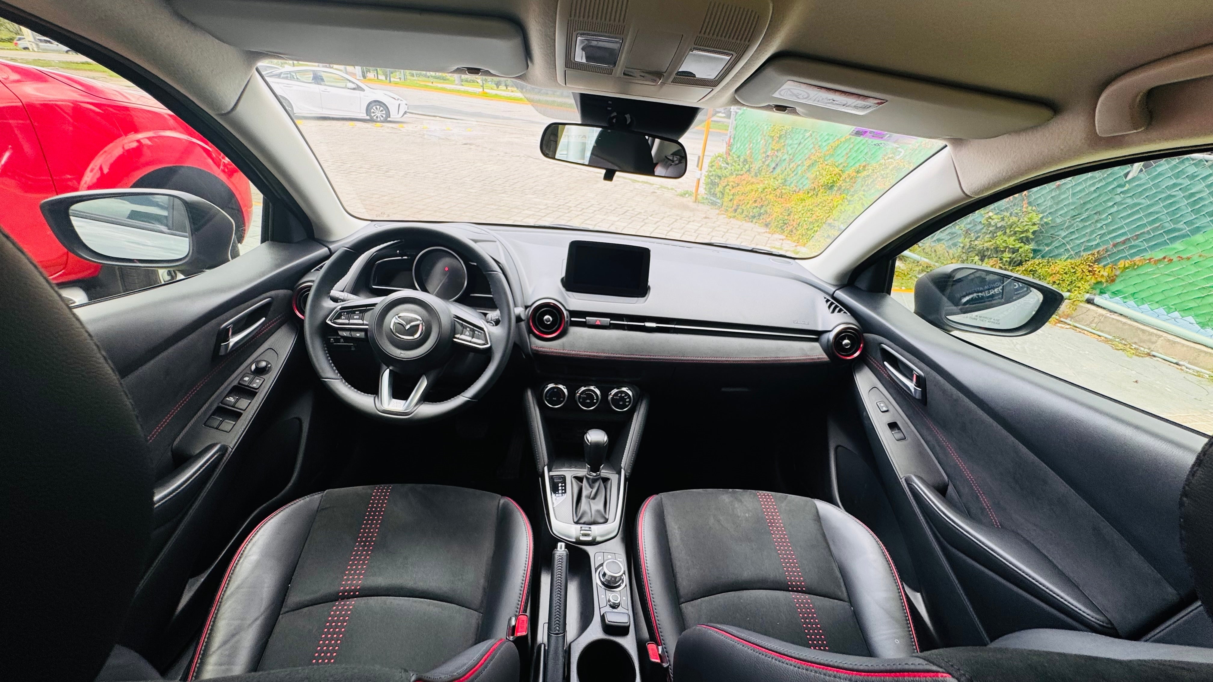 2024 Mazda Mazda2 Hatchback SIGNATURE, L4, 2.0L, 141 CP, 5 PUERTAS, AUT