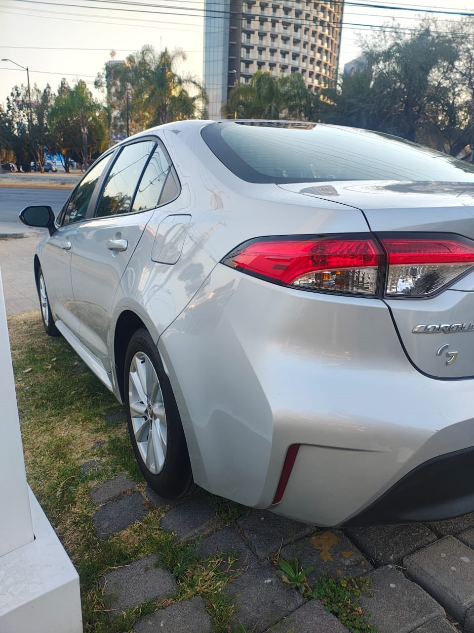 2024 Toyota Corolla LE, L4, 2.0L, 168 CP, 4 PUERTAS, AUT