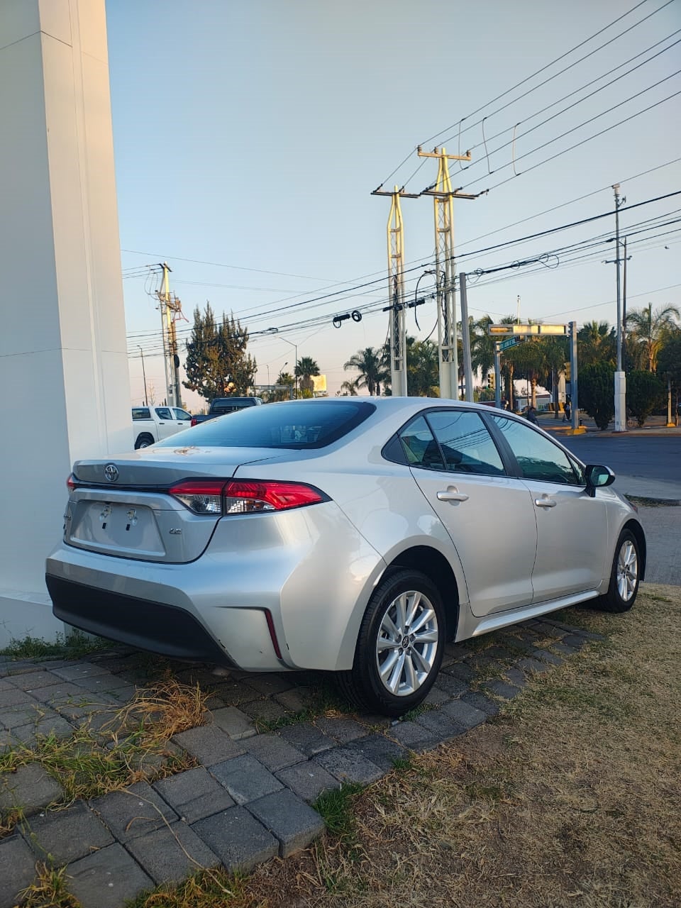 2024 Toyota Corolla LE, L4, 2.0L, 168 CP, 4 PUERTAS, AUT